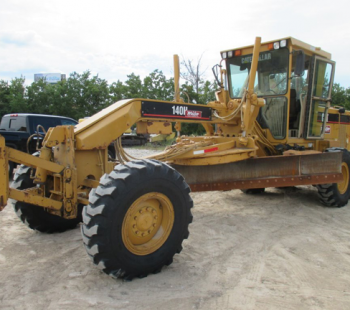 2000 Caterpillar 140H-VHP