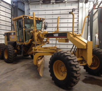 2004 Caterpillar 140H