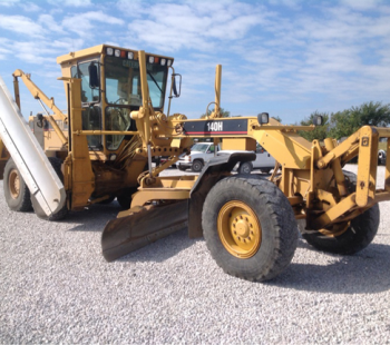 2000 Caterpillar 140H