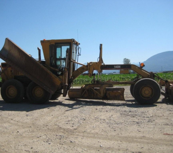 2004 Caterpillar 140H