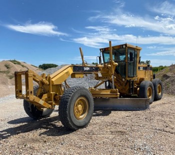 2002 Caterpillar 140H