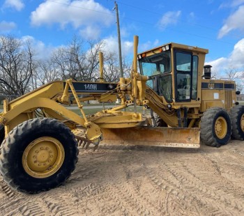 1998 Caterpillar 140H