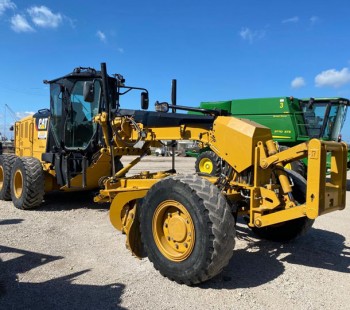 2016 Caterpillar 12M3