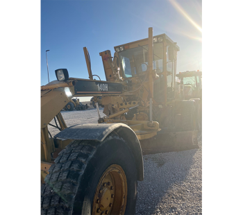 1998 Caterpillar 140HNA