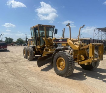 2007 Caterpillar 140HNA