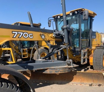 2011 John Deere 770G