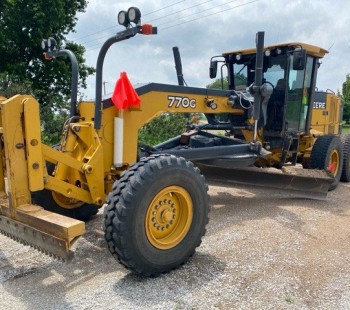 2010 John Deere 770G