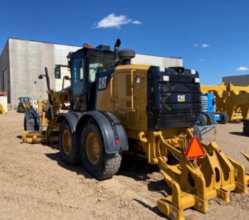 2015 Caterpillar 12M3