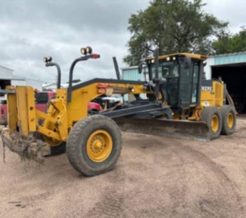 2011 John Deere 770G