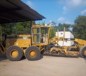 2000 Caterpillar 140H