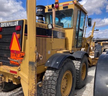 1999 Caterpillar 140H