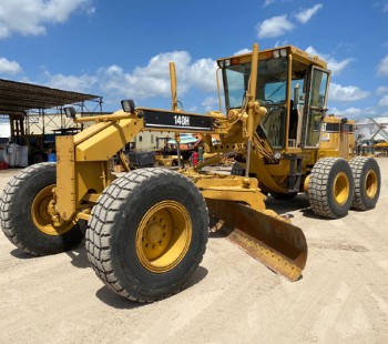 2001 Caterpillar 140H