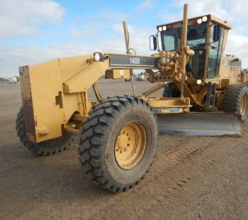 2001 Caterpillar 140H