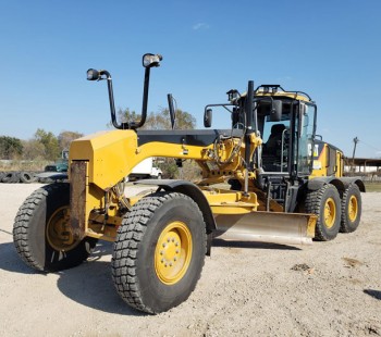 2010 Caterpillar 140M