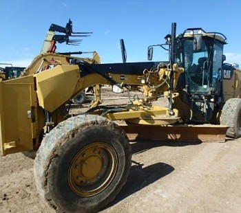 2012 Caterpillar 140M2
