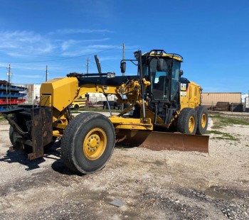 2011 Caterpillar 140M2