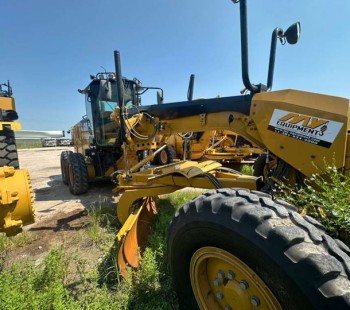 2013 Caterpillar 140M2
