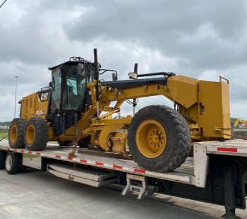 2016 Caterpillar 140M3