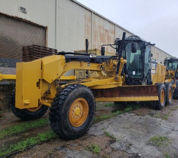 2014 Caterpillar 140M3