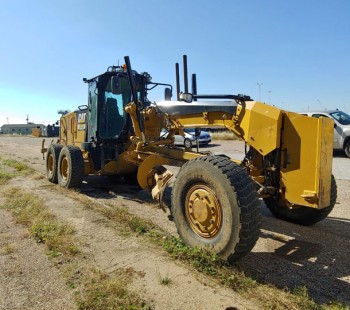 2014 Caterpillar 140M3