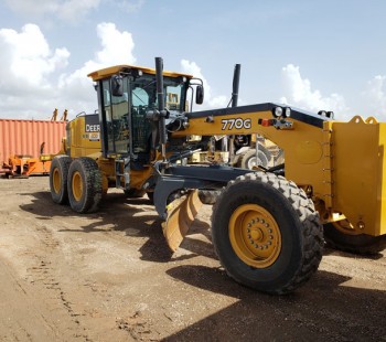 2011 John Deere 770G