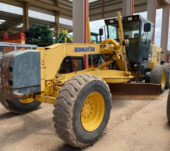 2004 Komatsu GD655-3C