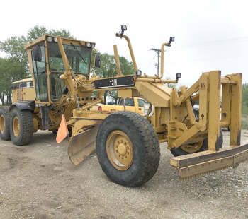 2004 Caterpillar 12H