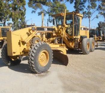 2005 Caterpillar 12HNA