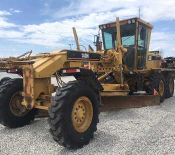 2000 Caterpillar 140H
