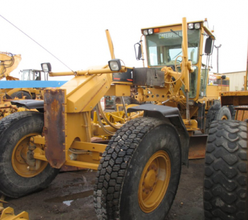 2000 Caterpillar 140H