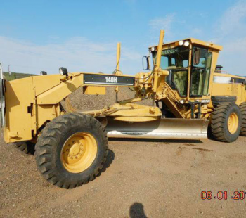 2004 Caterpillar 140H