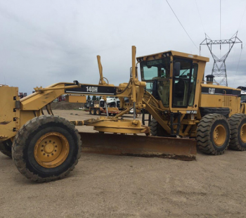 2004 Caterpillar 140H
