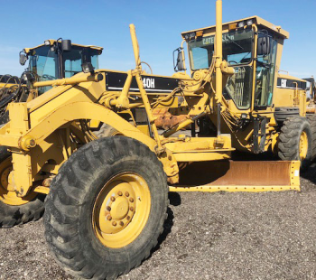 2004 Caterpillar 140HNA