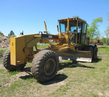 2001 Caterpillar 160H