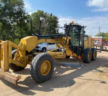 2013 Caterpillar 140M2