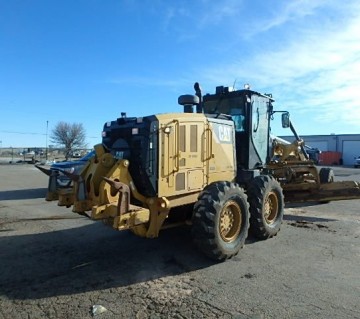 2013 Caterpillar 140M2