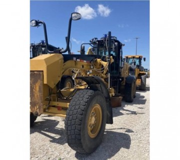 2014 Caterpillar 140M2