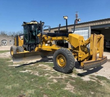 2010 Caterpillar 140M