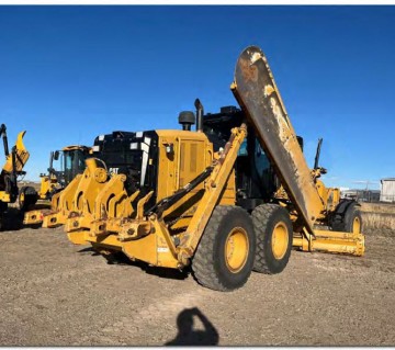 2015 Caterpillar 12M3