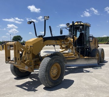 2010 Caterpillar 140M