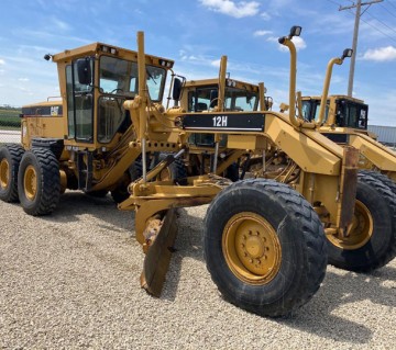 2007 Caterpillar 12HNA