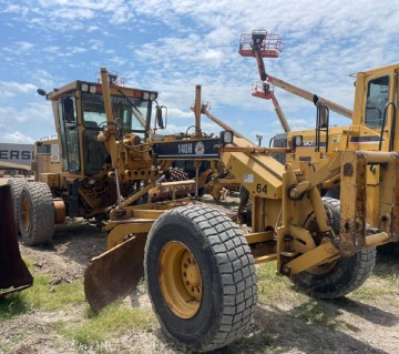 2000 Caterpillar 140H