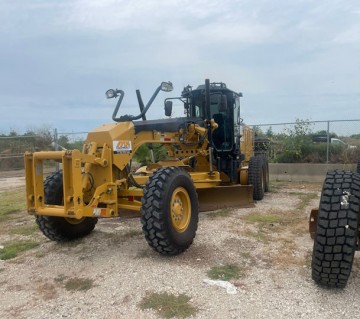 2014 Caterpillar 140M2